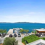 Apartment Amazing In With Wifi Brodarica (Sibenik-Knin)