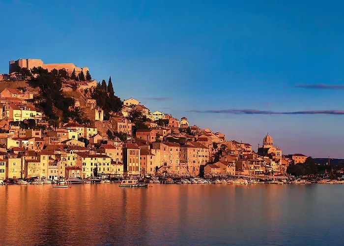 1 Bedroom Stunning In