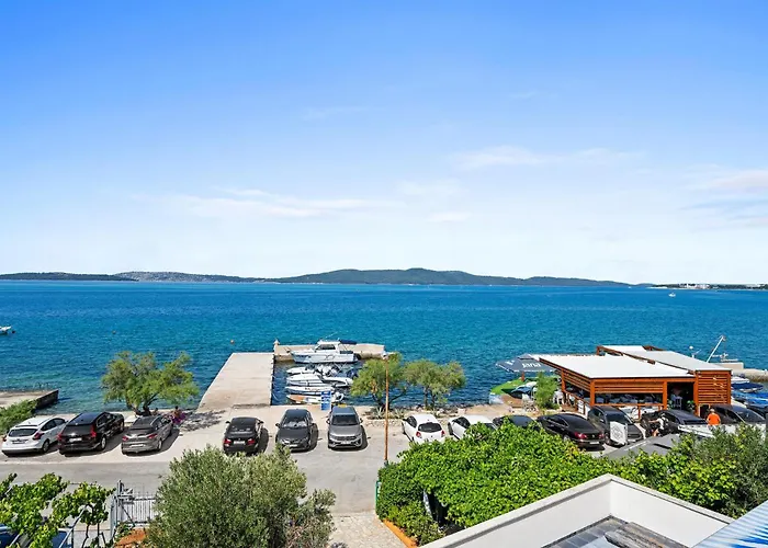 Appartement 1 Bedroom Stunning In Brodarica (Sibenik-Knin)